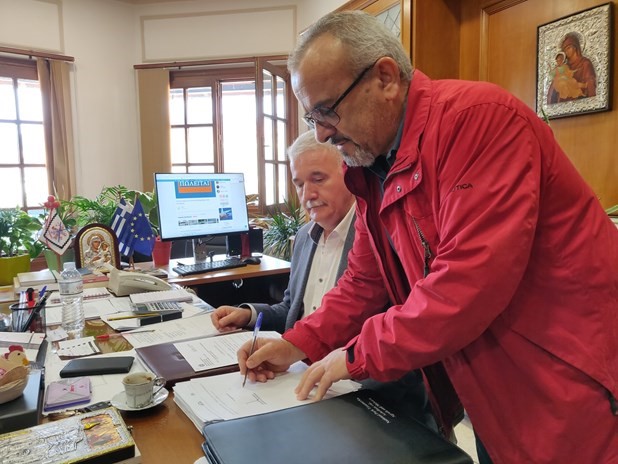 Ανακατασκευή πεζοδρομίων στην οδό Ιωαννίνων