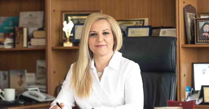 Σε αυτοπεριορισμό η Κολυνδρίνη