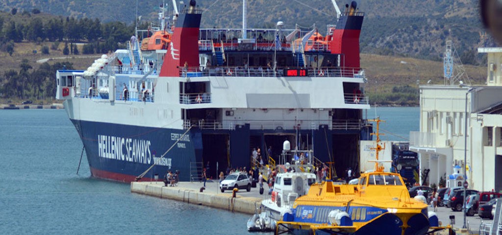Ελεύθερη η μετακίνηση στα νησιά από αύριο Δευτέρα