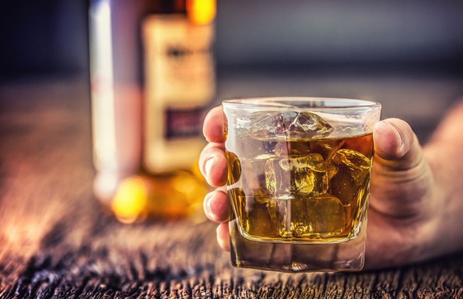 "Καμπάνα" σε μεθυσμένο 25χρονο οδηγό δικύκλου