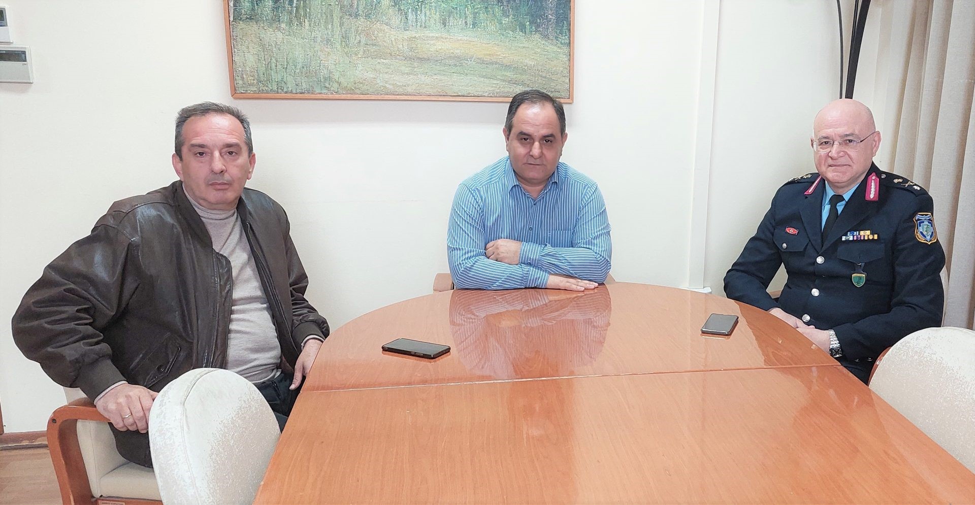 Ο νέος αστυνομικός διευθυντής στον δήμαρχο Καρδίτσας
