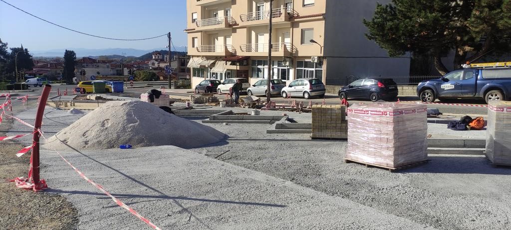 Προχωρά η ανάπλαση της οδού Μετεώρων