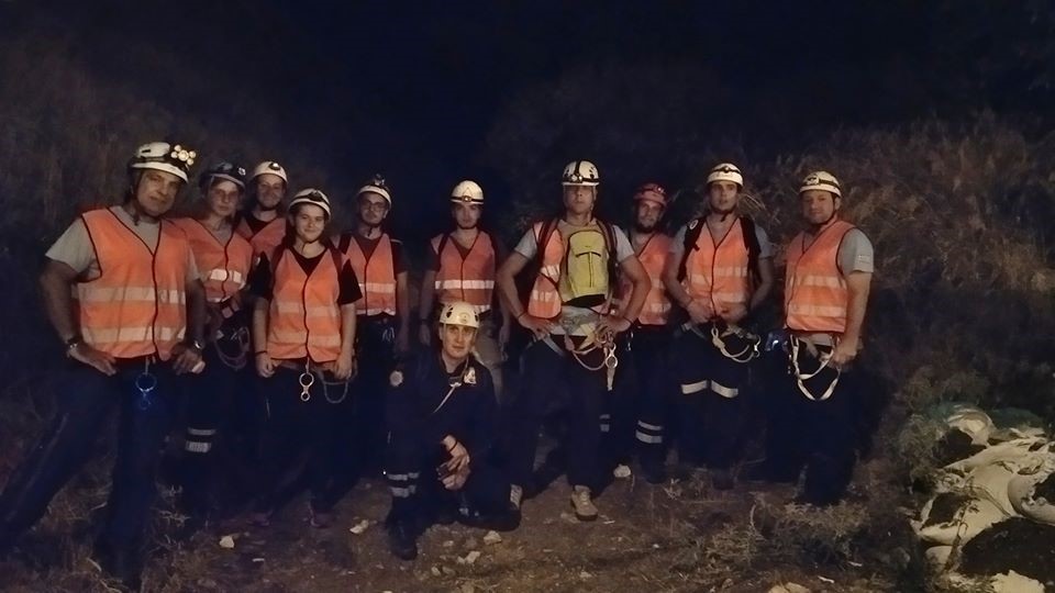 Νυχτερινή άσκηση με μεταφορά τραυματία