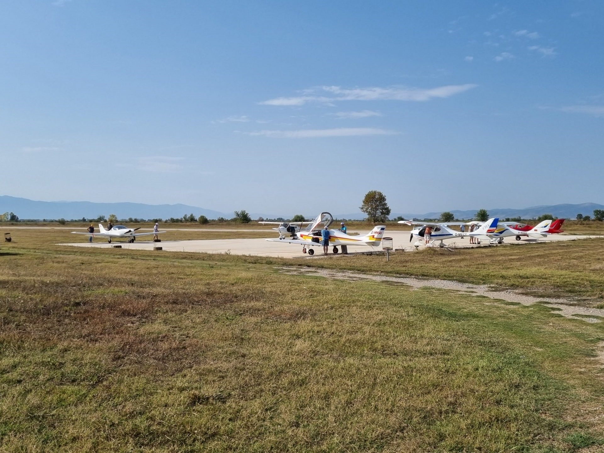 Αεροπορικοί τουρίστες προσγειώθηκαν στο αεροδρόμιο