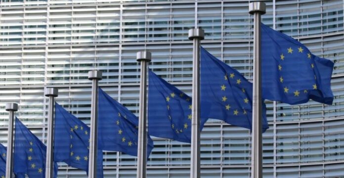 ΕΕ: Η στήριξη στην Ουκρανία παραμένει ακλόνητη 