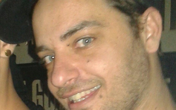 Θλίψη για το θάνατο του 38χρονου Ανδρέα Λιούμη