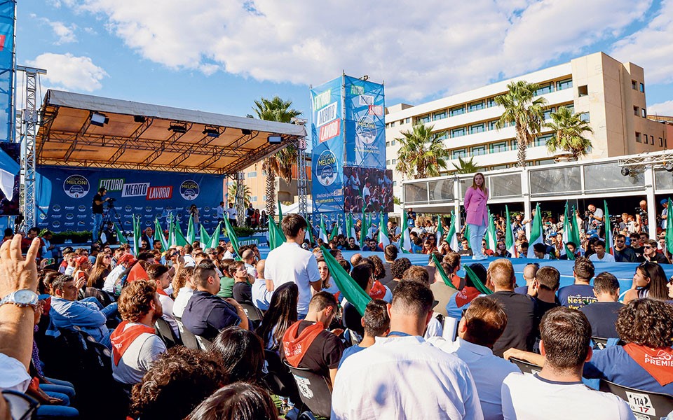 Πόσο η Μελόνι απειλεί τη σχέση Ιταλίας – Ε.Ε.