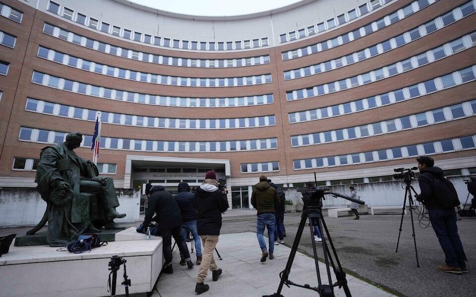 Ο Παντσέρι θα συνεργαστεί με τις βελγικές Αρχές