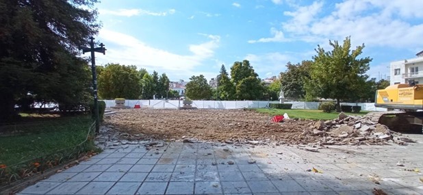 Ανθρώπινα οστά στην Κεντρική πλατεία