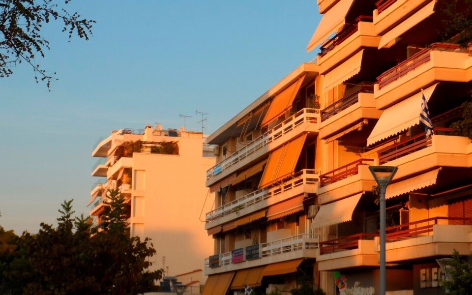 Σε δαπάνες για στέγαση πάνω από το 40% του εισοδήματος