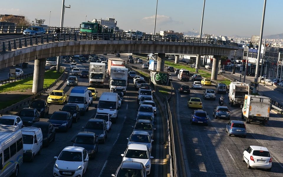 Αναρτήθηκαν τα τέλη κυκλοφορίας του 2021