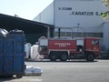 Ξαναχτίζει το εργοστάσιο μετά την πυρκαγιά του Αυγούστου