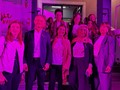 Ροζ μήνυμα πρόληψης και ελπίδας στο κέντρο της πόλης