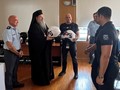 H Μητρόπολη δώρισε 40 κράνη μοτοσικλέτας