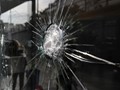 Έσπασαν την τζαμαρία με τσιμεντόλιθο και πήραν 150 ευρώ