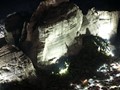 Κατάνυξη και μυσταγωγία στα Μετέωρα