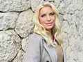 Η Ελένη Μενεγάκη δώρισε 61 βιβλία