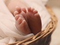 Γέννησε η πρώτη γυναίκα μετά από μεταμόσχευση ωοθηκών