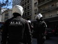 Συμπλοκή στα Ταμπάκικα με τραυματισμούς τριών αστυνομικών