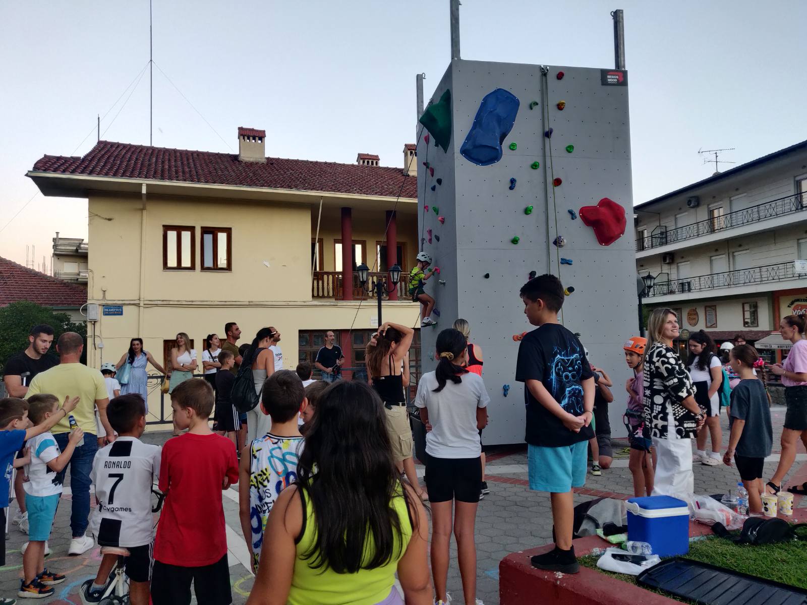Ανανεωμένη η φετινή αναρριχητική συνάντηση στα Μετέωρα (φωτο) 