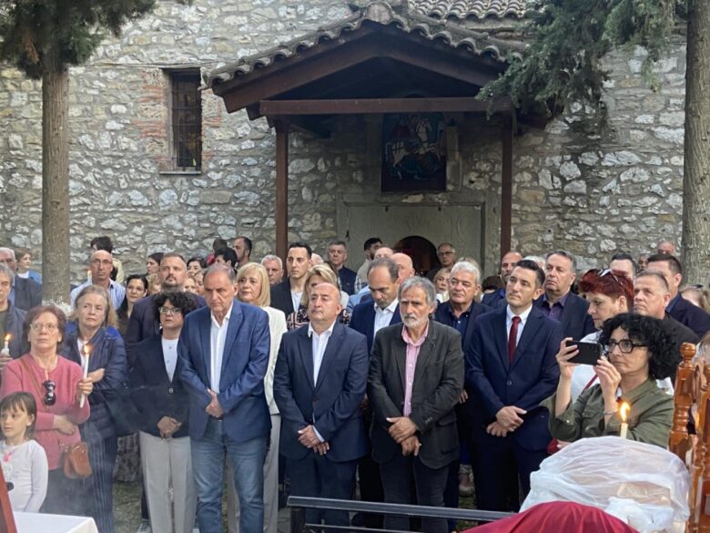 Τρίκαλα: Σύσσωμη η δημοτική αρχή στον πανηγυρικό εσπερινό στο εκκλησάκι του Αη Γιώργη