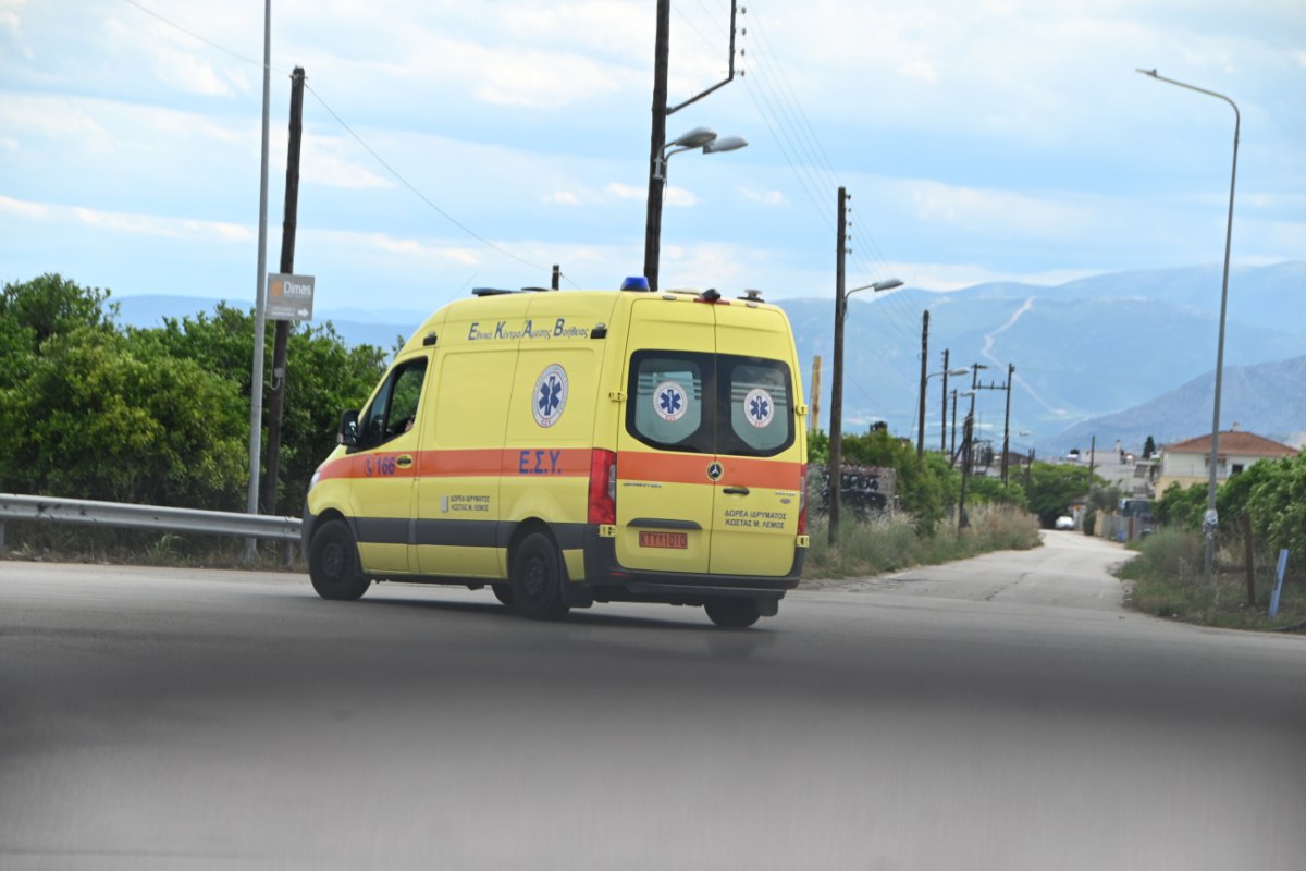Υπάλληλος του Δήμου Τρικκαίων έπεσε από απορριμματοφόρο - Mεταφέρθηκε στο ΠΓΝΛ 
