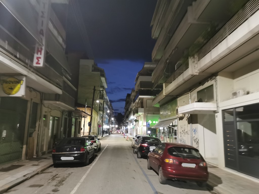 Nέος φωτισμός στην οδό Αθανασίου Διάκου 