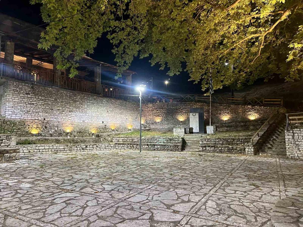 Σύγχρονα φωτιστικά LED στις πλατείες Μηλιάς και Πολυθέας Aσπροποτάμου