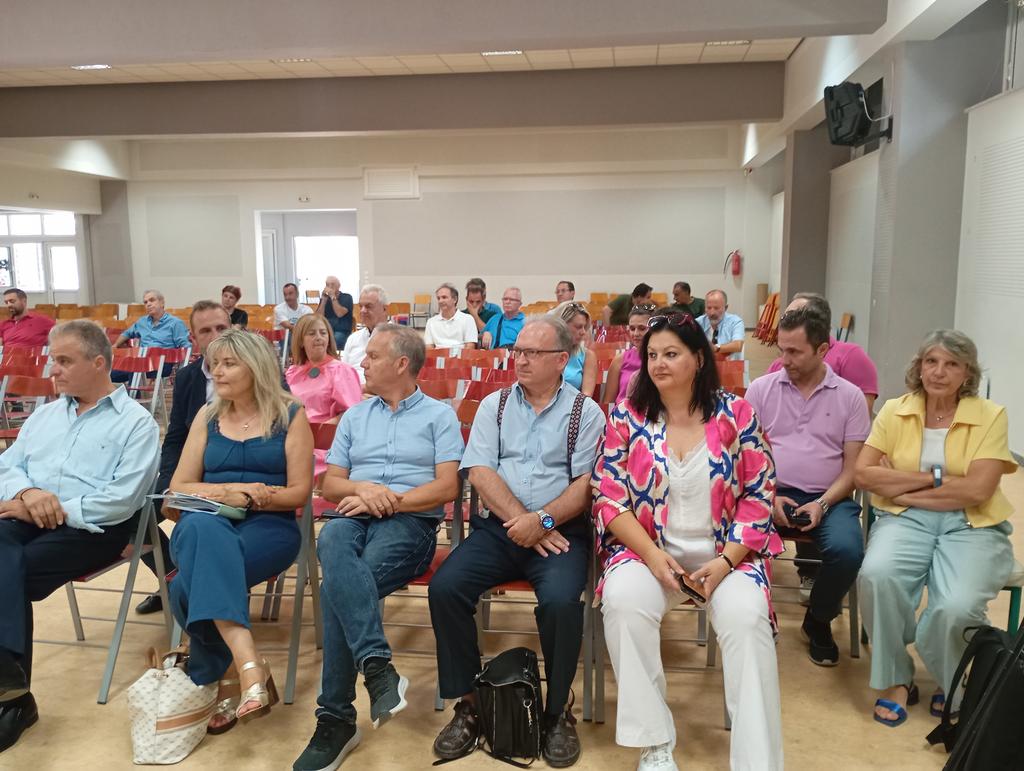 Τρίκαλα: Eπιμόρφωση για τους διευθυντές σχολικών μονάδων της Δευτεροβάθμιας Εκπαίδευσης