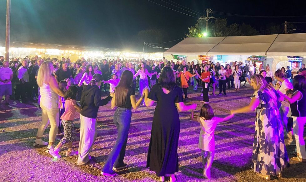 Με λαϊκό γλέντι έπεσε η αυλαία στο Τρικαλινό Παζάρι (φωτο)