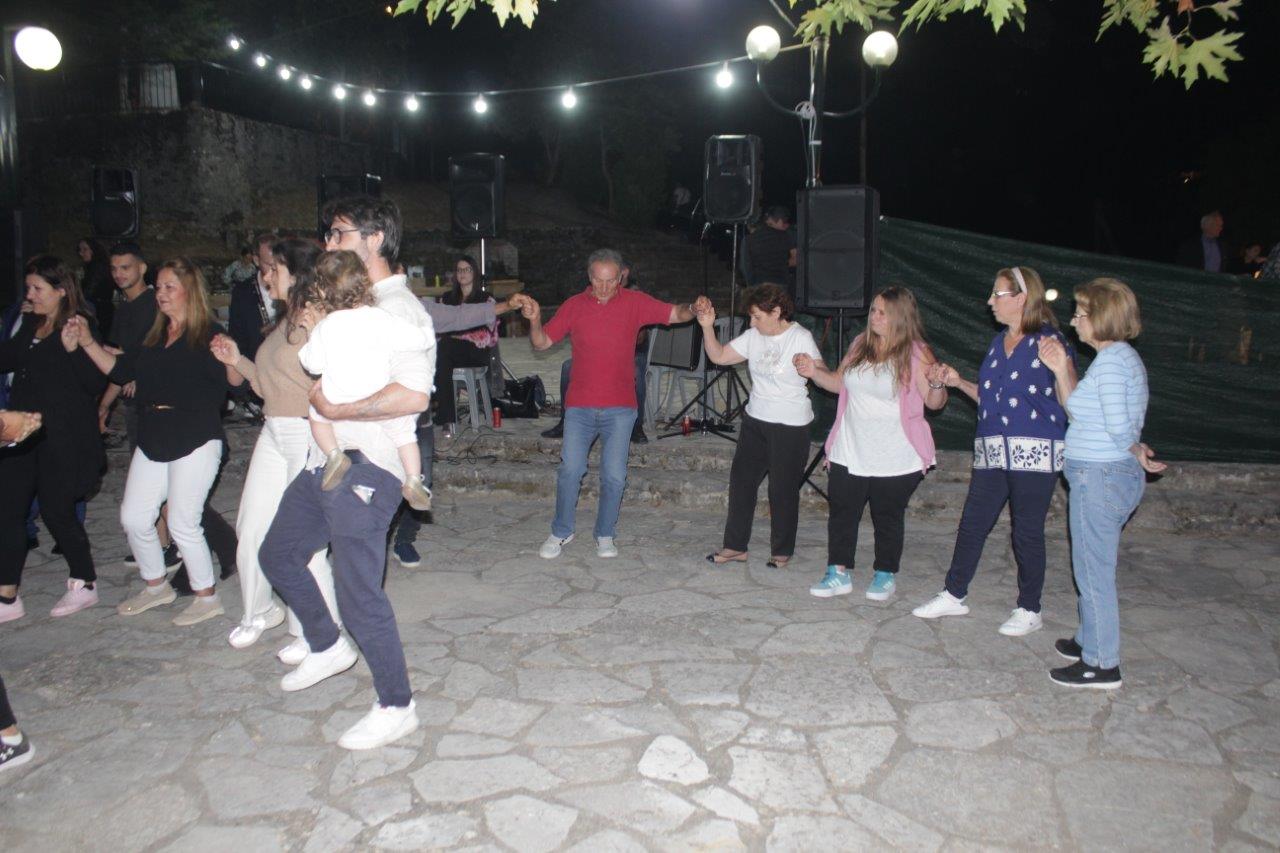 Μεγάλη προσέλευση κόσμου στη "Γιορτή Πέστροφας" στο Βαθύρρευμα (φωτο)