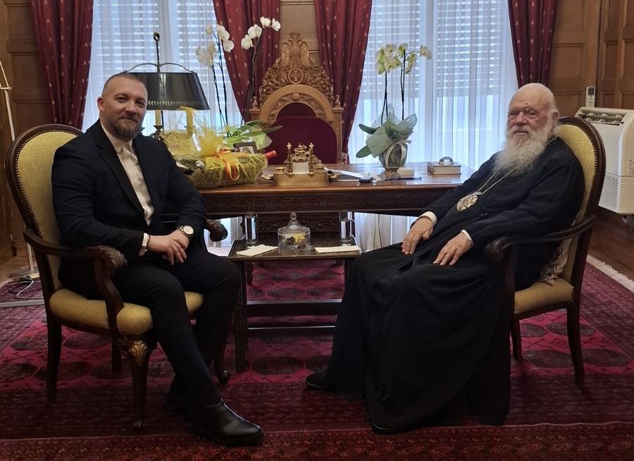 H Aρχιεπισκοπή στηρίζει το Κοινωνικό Παντοπωλείο - Φαρμακείο Μετεώρων 