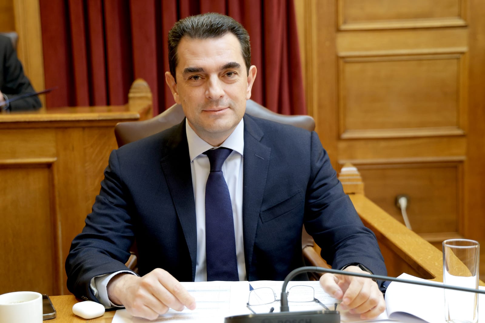 Ευχές του Κώστα Σκρέκα στους υποψηφίους των Πανελλαδικών Εξετάσεων