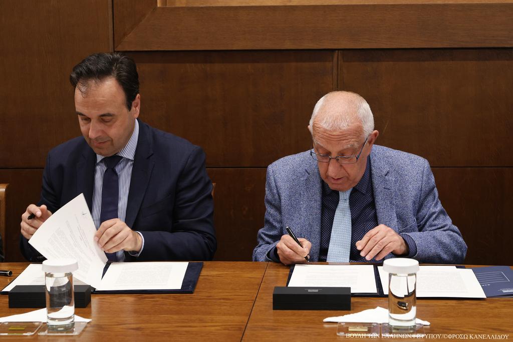 Mε Τεχνητή Νοημοσύνη επιταχύνεται ο ψηφιακός μετασχηματισμός της Βουλής 