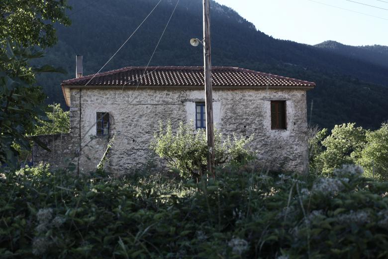 ΟΠΕΚΑ: Έως 600 ευρώ ετησίως για οικογένειες σε ορεινές και μειονεκτικές περιοχές