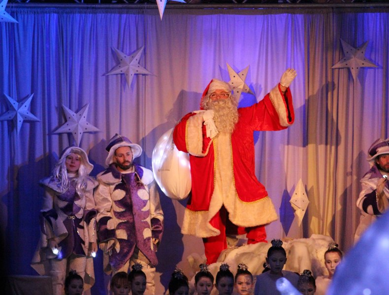 Oι Χριστουγεννιάτικες εκδηλώσεις στο κέντρο των Τρικάλων 