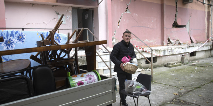 Μέχρι την Τετάρτη η συγκέντρωση βοήθειας για τους πληγέντες του Δυρραχίου