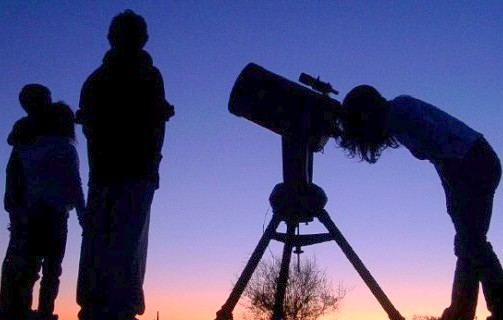 Zωντανά στο διαδίκτυο η βραδιά αστροπαρατήρησης στην Οξύνεια