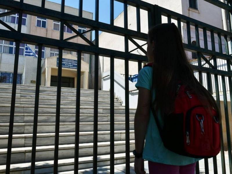 Τρίκαλα: Συνεχίζεται ο εντοπισμός κρουσμάτων σε σχολεία: Ράξα, Βασιλική και 2ο Γυμνάσιο 