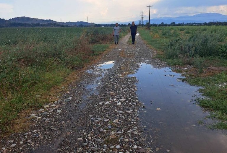Καταστροφική χαλαζόπτωση σε χωριά των Τρικάλων - Στις περιοχές ο Χρήστος Μιχαλάκης 