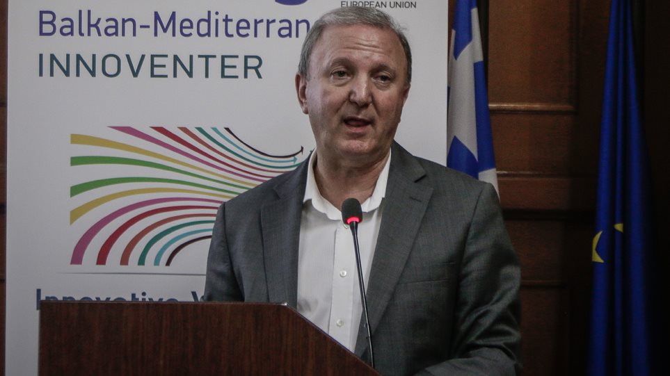 Σάκης Παπαδόπουλος: "Σκληρό το υπερπλεόνασμα, προέρχεται και από την υπερφορολόγηση"