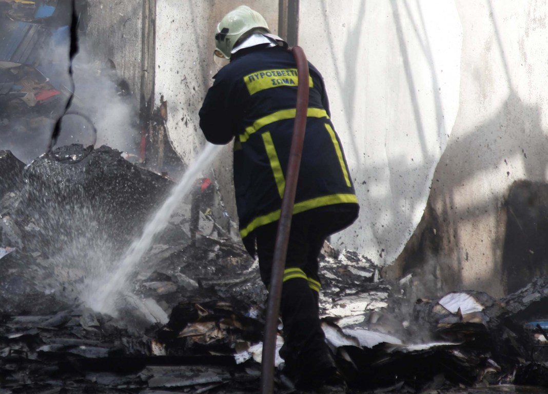 Mεγάλες ζημιές από φωτιά σε σπίτι στην Χρυσομηλιά 