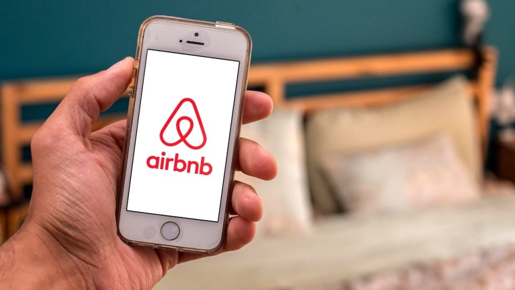 Sold out τα Airbnb για την Καθαρά Δευτέρα - Υψηλές πληρότητες στα Μετέωρα 