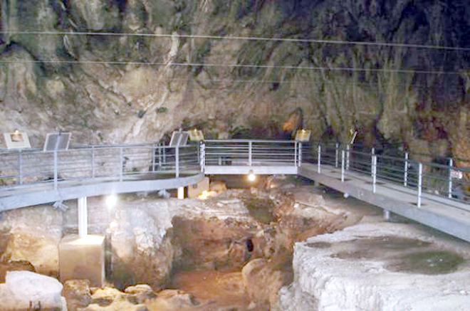 Κλειστό το σπήλαιο Θεόπετρας 5 και 6 Μαϊου