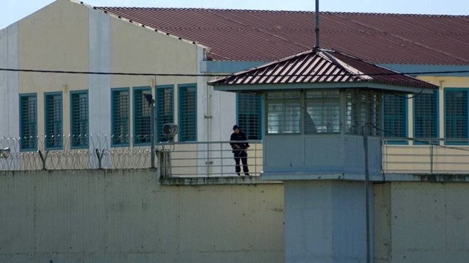 Μαχαιρώθηκε κρατούμενος στις φυλακές Τρικάλων
