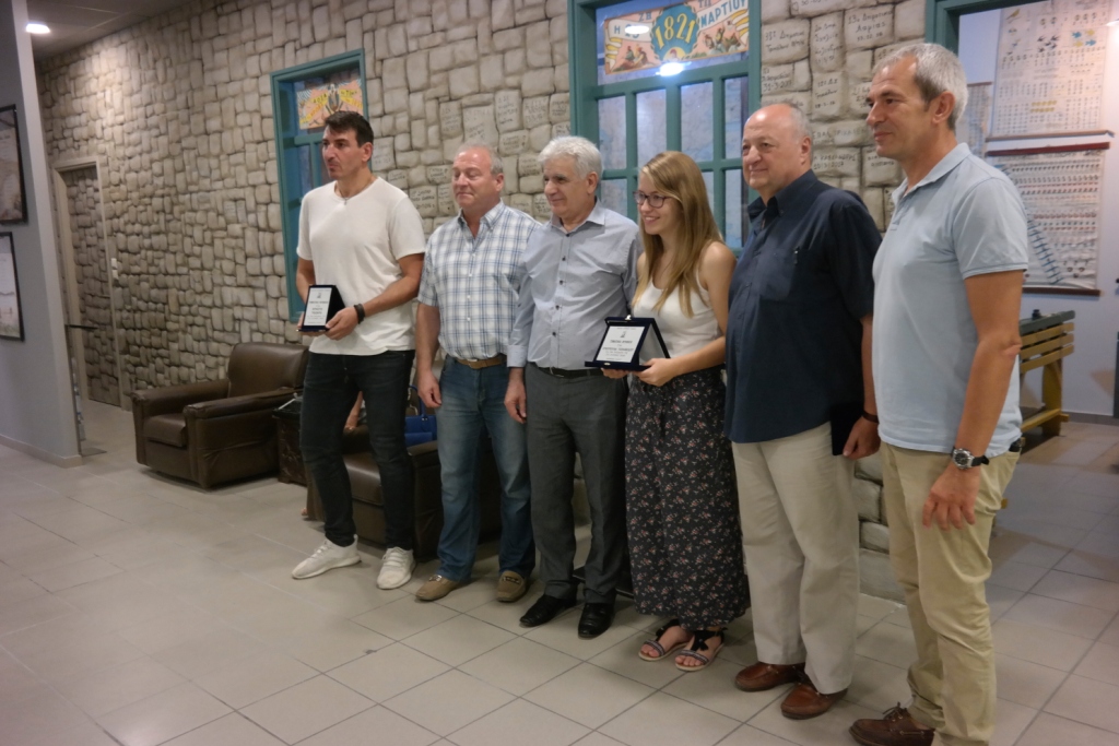 Bραβεύτηκε η παγκόσμια πρωταθλήτρια σκάκι Σταυρούλα Τσολακίδου από το Μουσείο Ελληνικής Παιδείας (ΕΙΚΟΝΕΣ)