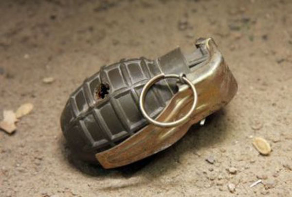 Βρέθηκαν τρεις χειροβομβίδες σε παλιό σπίτι στα Τρίκαλα 