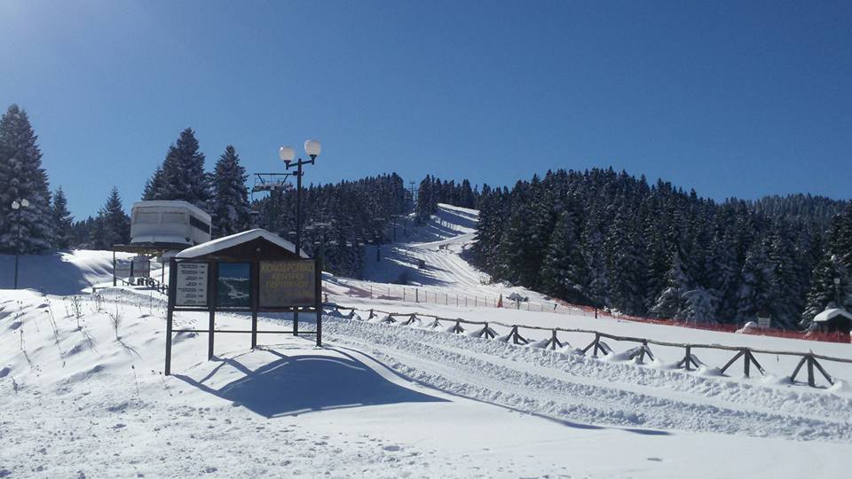 Eτοιμο το χιονοδρομικό κέντρο να υποδεχθεί τους επισκέπτες 