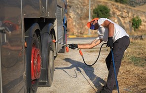 Περιφέρεια Θεσσαλίας: Σε εξέλιξη η απολύμανση οχημάτων για την ευλογιά - Τα τέσσερα σημεία