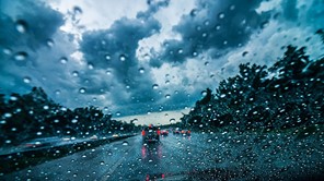 Έκτακτο δελτίο της ΕΜΥ: Τριήμερο με βροχές και καταιγίδες - Ο καιρός στα Τρίκαλα 
